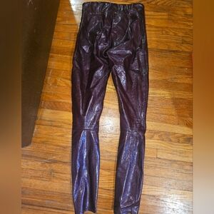 Spanx Shiny Burgundy Leather Pants Stetchy Leggings Size XS Maroon